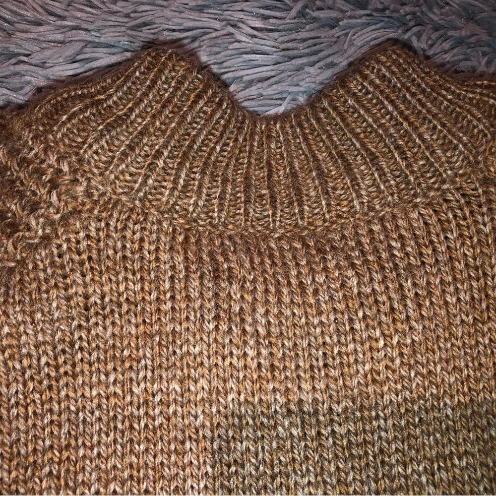 Vintage 70s-80s Chunky Cable Knit Full-Zip Brown Grandpa Sweater (w-pockets)